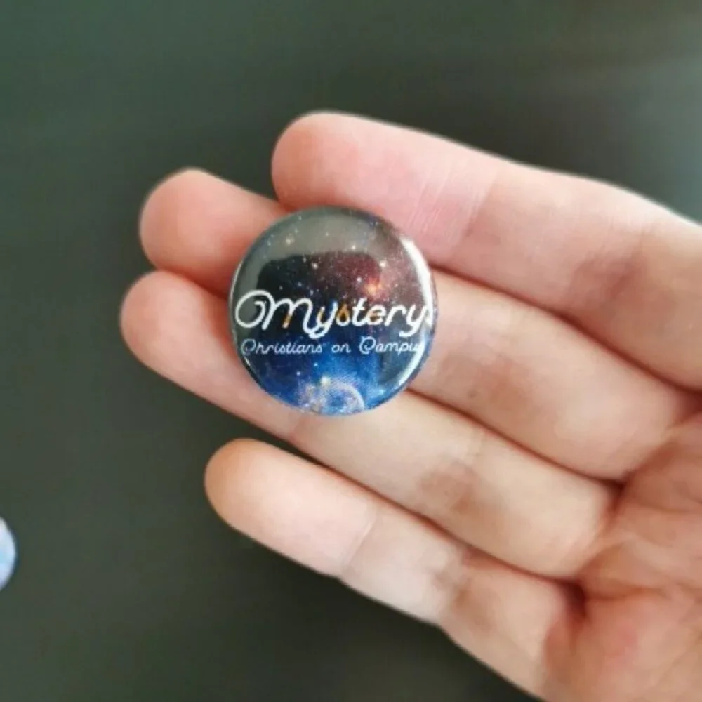4 Cute Small Pins